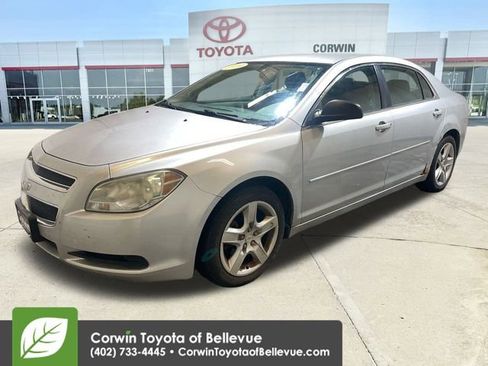 Used 2010 Chevrolet Malibu LS image 4