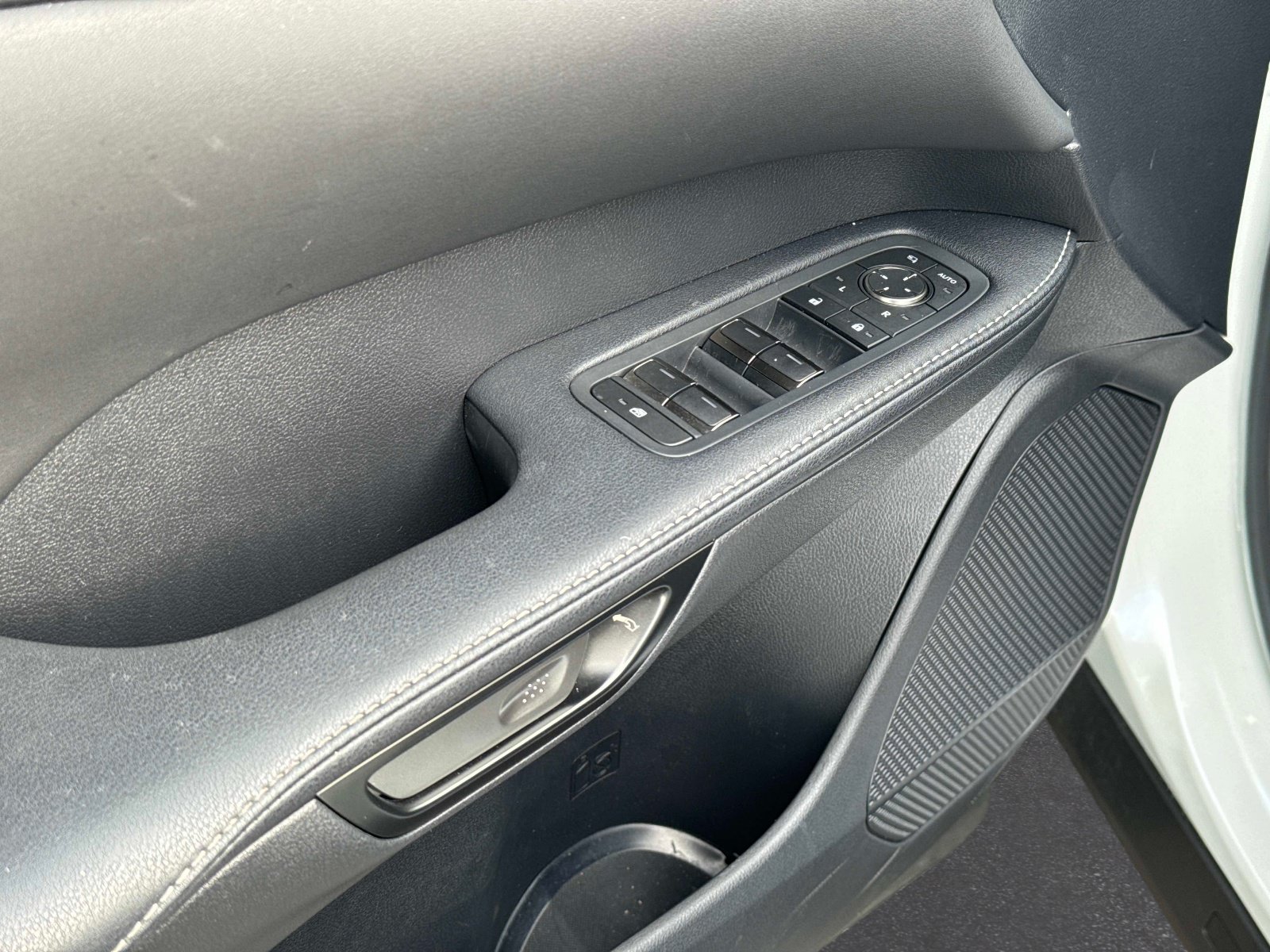Used 2025 Lexus RX 350 Premium w/ Accessory Package (Z1) FWD image 20