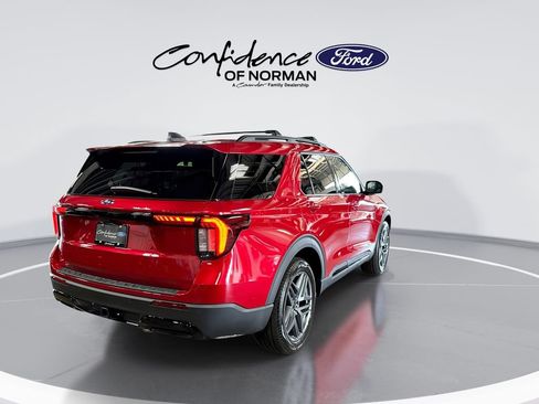 New 2026 Ford Explorer ST-Line w/ ST-Line Street Pack RWD image 8