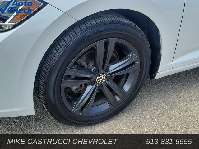 Used 2022 Volkswagen Jetta SE FWD image 9
