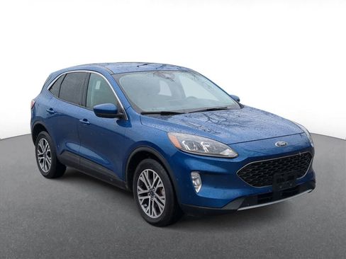 Used 2022 Ford Escape SEL image 2