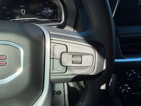 Certified 2024 GMC Yukon XL SLT AWD/4WD image 21