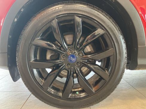 Used 2017 Ford Escape SE w/ Equipment Group 201A image 9