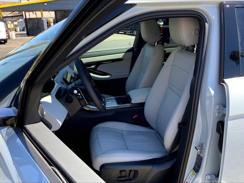 New 2026 Land Rover Range Rover Evoque S image 13