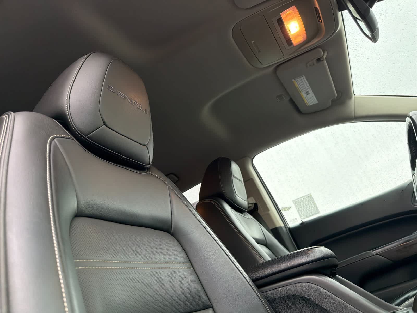 Used 2018 GMC Canyon Denali AWD/4WD image 17
