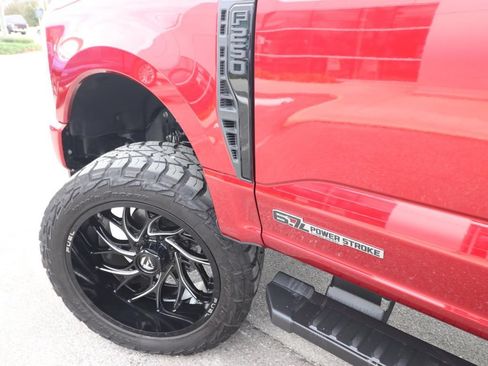 Used 2025 Ford F250 XLT w/ Black Appearance Package AWD/4WD image 3
