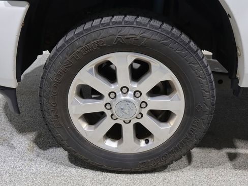 Used 2019 RAM 2500 Laramie AWD/4WD image 8