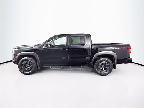 Used 2025 Nissan Frontier PRO-4X AWD/4WD image 4