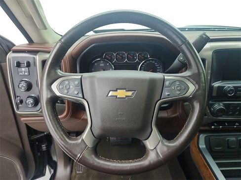 Used 2016 Chevrolet Silverado 1500 High Country w/ High Country Premium Package image 16