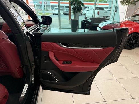 Used 2023 Maserati Levante Modena S AWD/4WD image 33