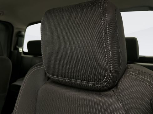Used 2024 Nissan Frontier SV w/ SV Convenience Package AWD/4WD image 8
