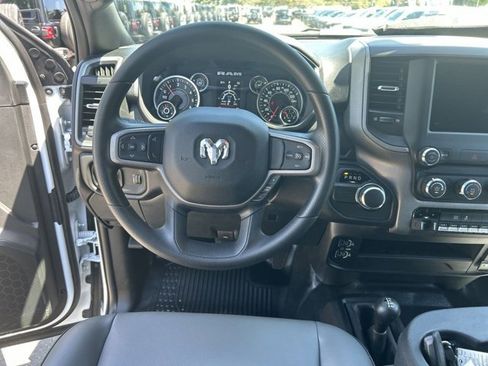 Used 2024 RAM 2500 Tradesman w/ Chrome Appearance Group image 20