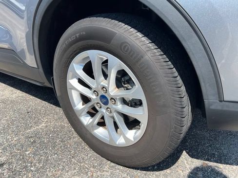 Used 2022 Ford Escape SE AWD/4WD image 4