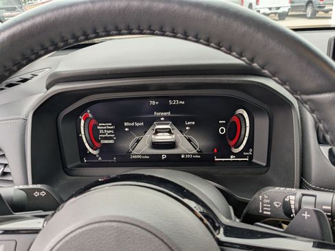 Used 2024 Nissan Rogue SL w/ SL Premium Package image 14