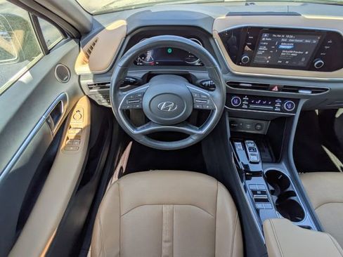 Used 2020 Hyundai Sonata SEL w/ Premium + Sunroof Package FWD image 15