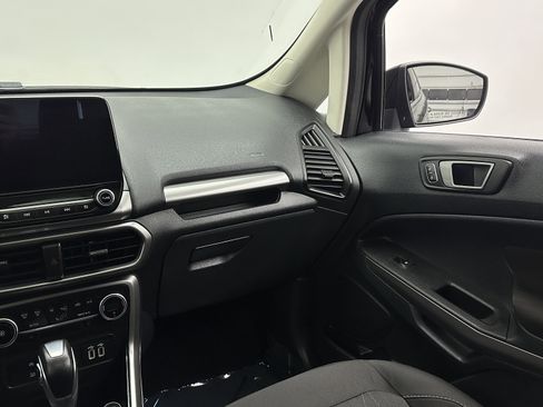 Used 2021 Ford EcoSport SE w/ SE Convenience Package image 24