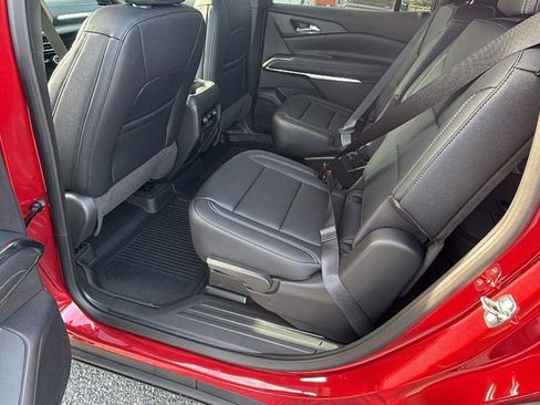 New 2026 Chevrolet Traverse LT w/ Driver Confidence Package FWD image 16