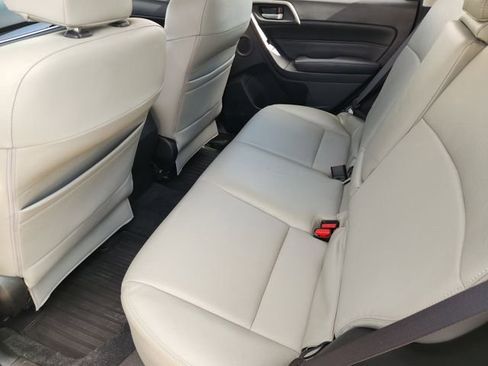 Used 2018 Subaru Forester 2.5i Touring image 20