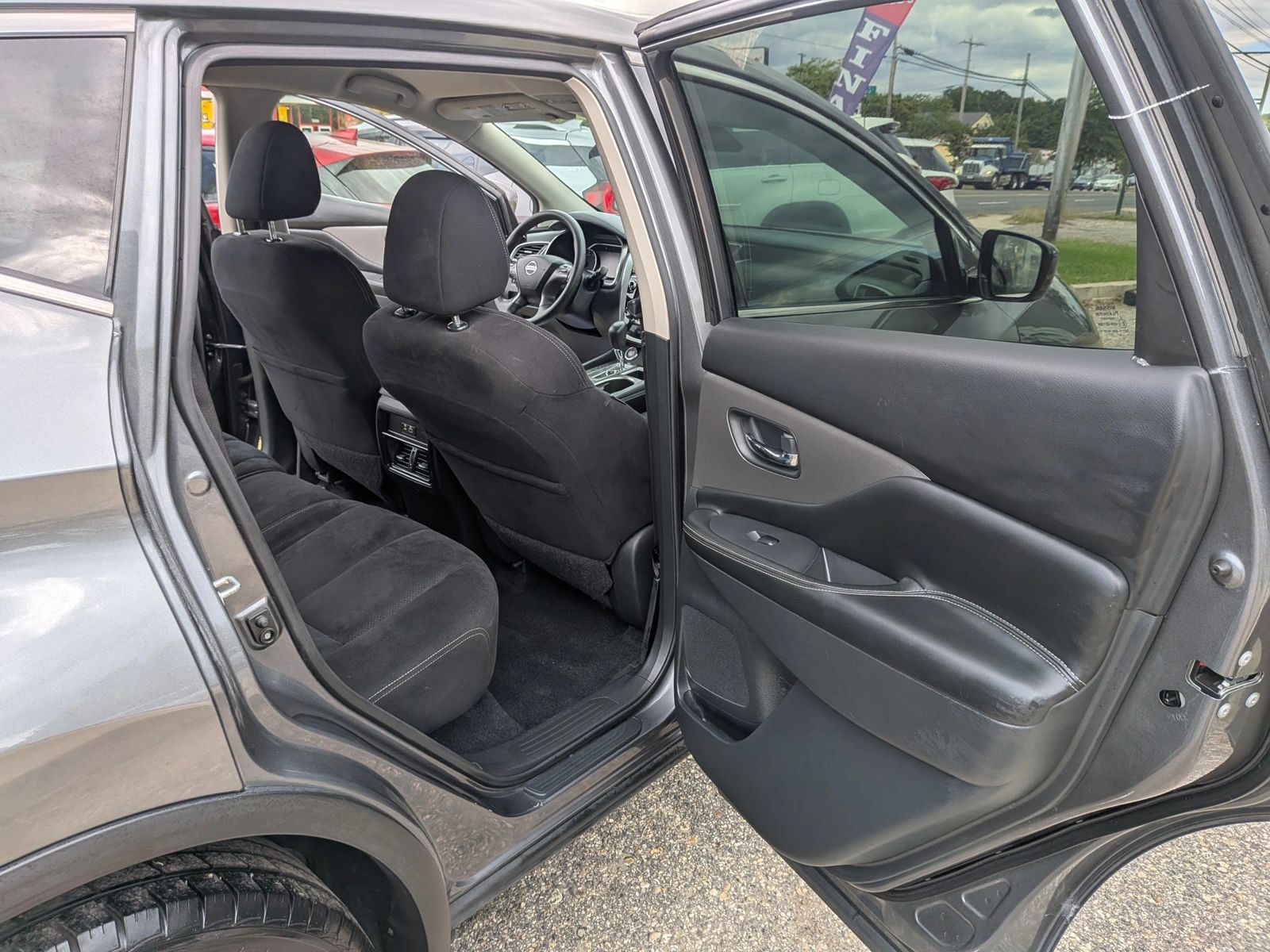 Used 2021 Nissan Murano S AWD/4WD image 30