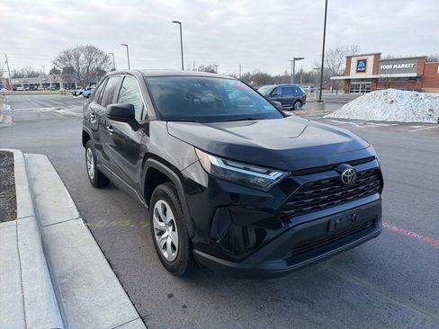 Used 2024 Toyota RAV4 LE image 3