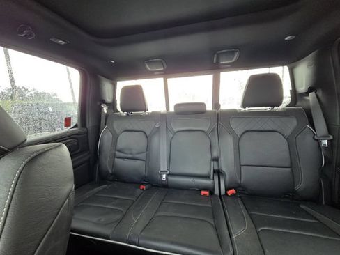 Used 2025 RAM 1500 Limited AWD/4WD image 21