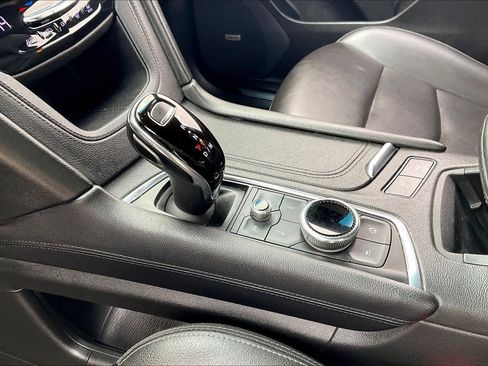 Used 2020 Cadillac XT5 Luxury FWD image 34