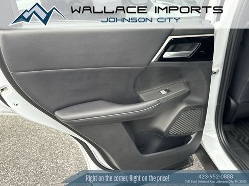 Used 2023 Mitsubishi Outlander SE Black Edition AWD/4WD image 36