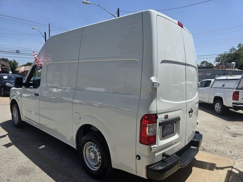 Used 2017 Nissan NV 2500 S w/ Power Basic Package image 4