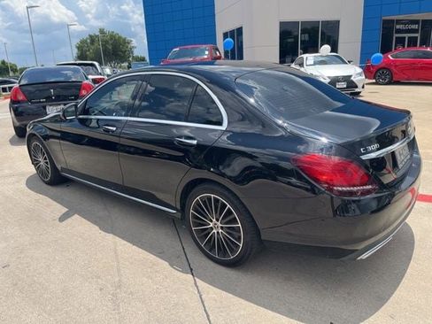 Used 2021 Mercedes-Benz C 300 Sedan w/ Premium Package image 11