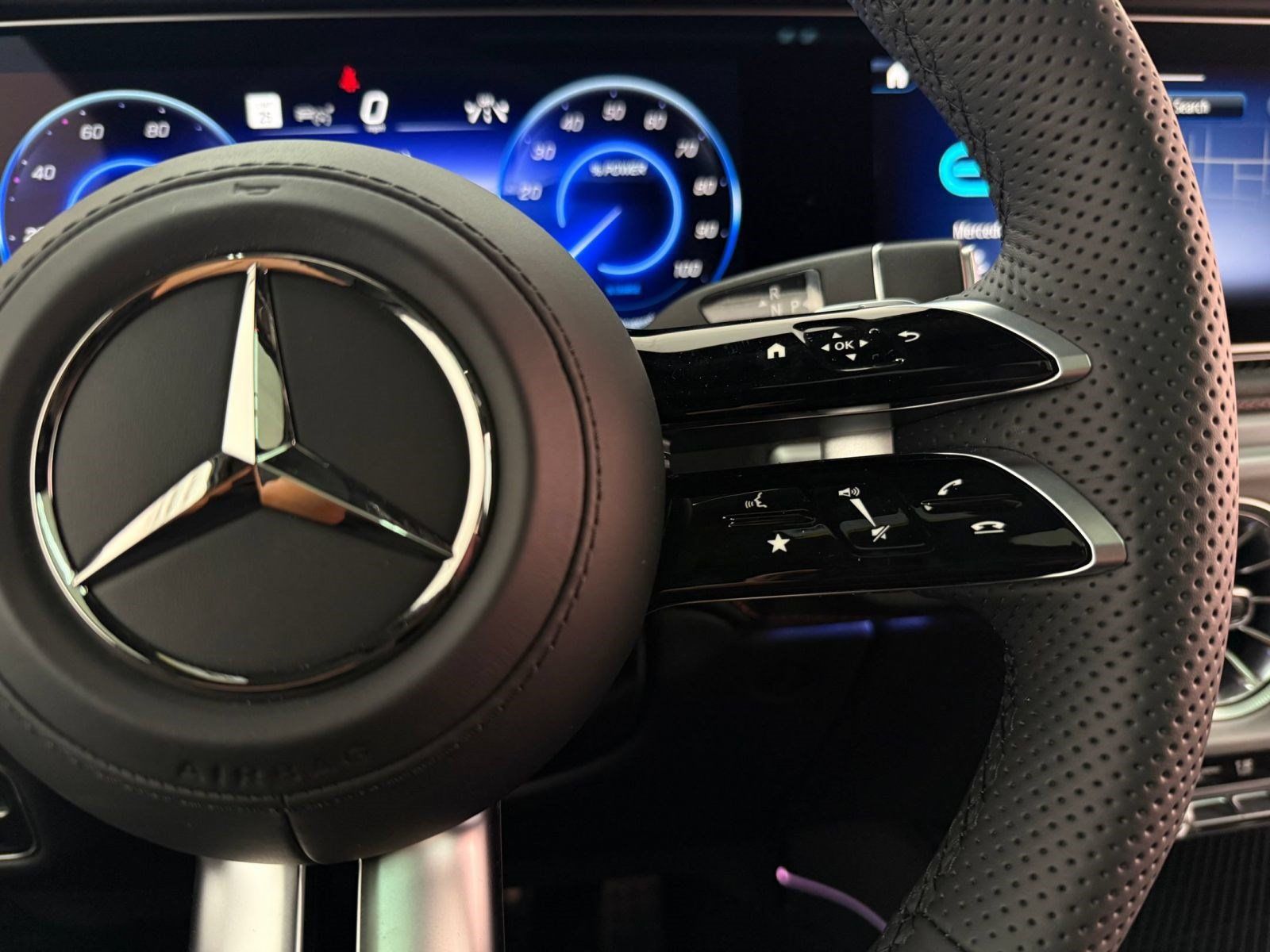 New 2027 Mercedes-Benz G 580 e image 14