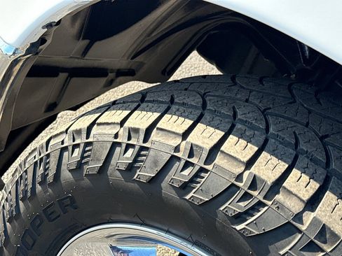 Used 2017 RAM 1500 Big Horn image 11