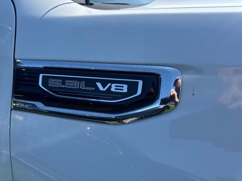 Used 2024 GMC Sierra 1500 SLT w/ SLT Premium Plus Package AWD/4WD image 3
