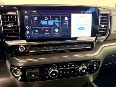 Used 2023 GMC Sierra 1500 SLT w/ SLT Premium Plus Package image 25