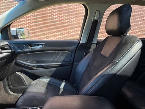 Used 2015 Ford Edge Sport w/ Equipment Group 401A AWD/4WD image 27