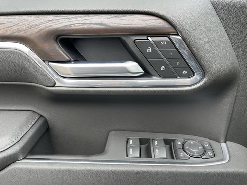 New 2025 GMC Sierra 1500 SLT w/ SLT Premium Plus Package image 59