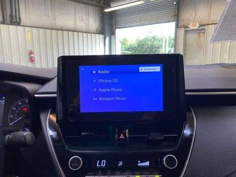 Used 2025 Toyota Corolla LE FWD image 36