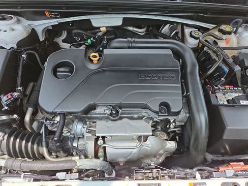 Used 2021 Chevrolet Malibu LS FWD image 30