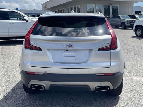 Used 2021 Cadillac XT4 Premium Luxury image 5