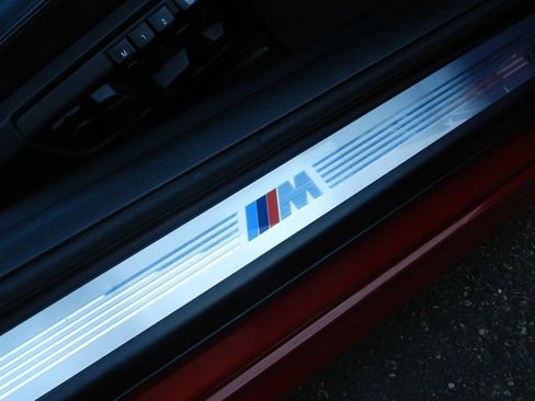 Used 2012 BMW 650i Coupe image 23