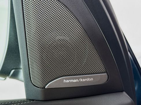 New 2026 BMW X5 sDrive40i w/ Premium Package image 19