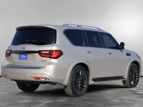 Used 2023 INFINITI QX80 Premium Select w/ Cargo Package AWD/4WD image 5