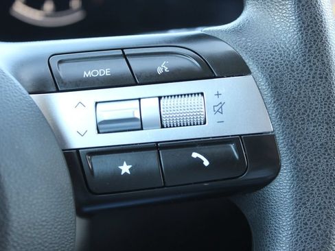 Used 2025 Hyundai Tucson SEL FWD image 27