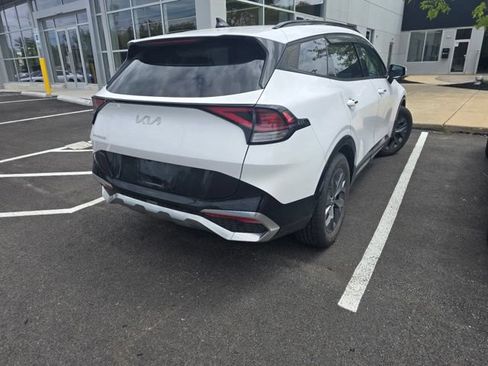 Certified 2023 Kia Sportage SX FWD image 2