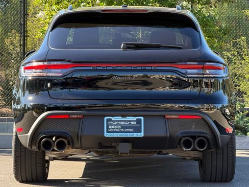 Certified 2023 Porsche Macan Turbo AWD/4WD image 6