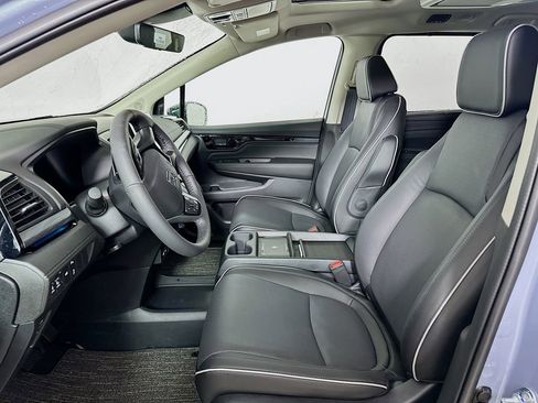 New 2026 Honda Odyssey Elite image 8