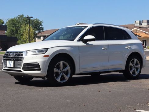 Used 2020 Audi Q5 2.0T Premium Plus AWD/4WD image 11