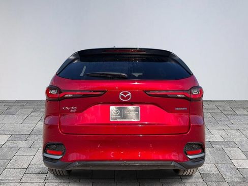 New 2025 MAZDA CX-70 Plug-In Hybrid w/ Premium Plus AWD/4WD image 6