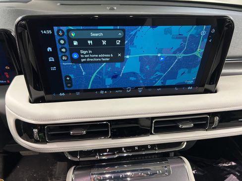 New 2026 Lincoln Aviator AWD image 11