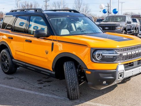 New 2026 Ford Bronco Sport Badlands w/ Badlands Tech Package AWD/4WD image 2