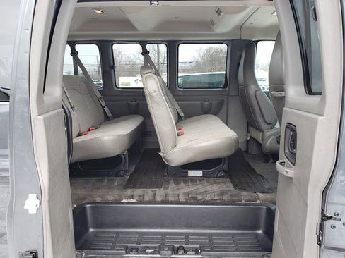 Used 2016 Chevrolet Express 3500 LT w/ LT Preferred Equipment Group image 12
